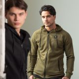 8. Paulo Vici - Model - Sweatvest - front 8. Paulo Vici - Model - Sweatvest - front